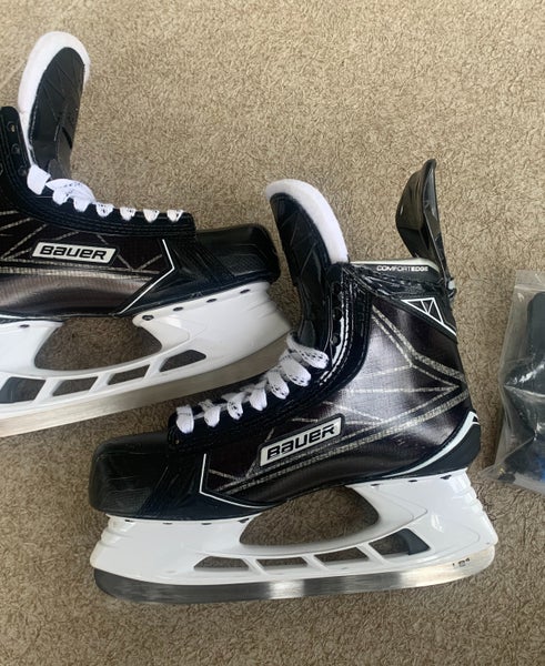 LIKE NEW Bauer Supreme 1S Hockey Skates Regular Width 10 (Used)