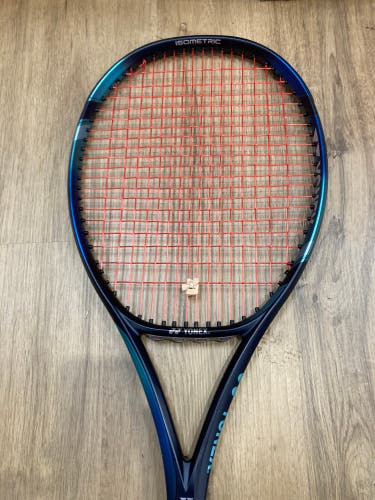 Used YONEX EZONE 98L Tennis Racquet
