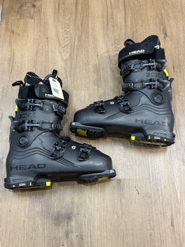Mondo 28 & 28.5 Men's HEAD Ski Boots Stiff Flex (Used)