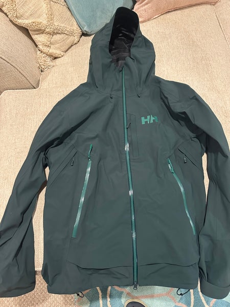 Green Men's Large Helly Hansen Jacket (Used)
