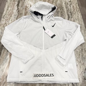 Nike AeroSwift Storm-Fit Aerogami Running Jacket White FZ9039-121 Men’s Sz XL NWT

New With Tags-$27