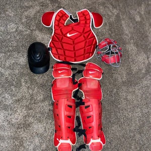 Nike Catcher's Set- red