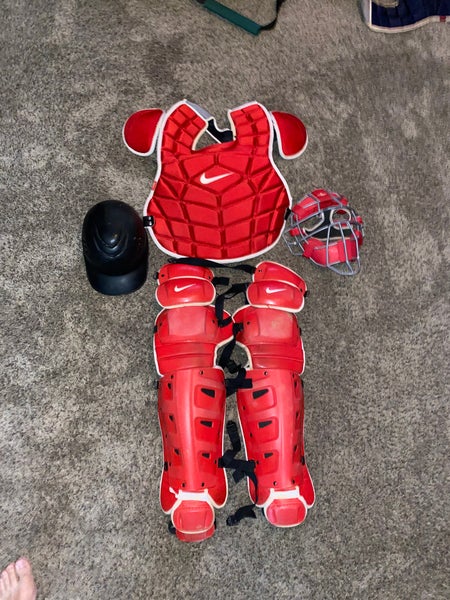 Nike Catcher's Set- red
