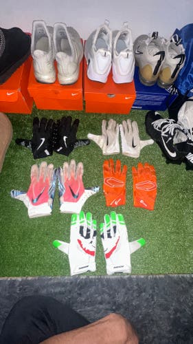 XL Adult Football Wide Receiver Gloves (Used)