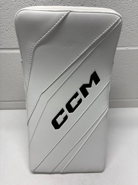 CCM Extreme Flex E6.9 Full Right (New)