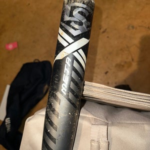 2022 Louisville Slugger Meta Composite Bat (-11) 18 oz 29" (Used)