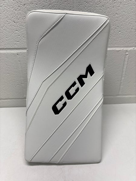 CCM Extreme Flex E6.9 Full Right (New)