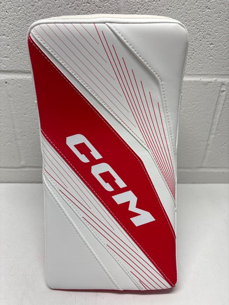 CCM Extreme Flex E6.5 Regular Junior (New)