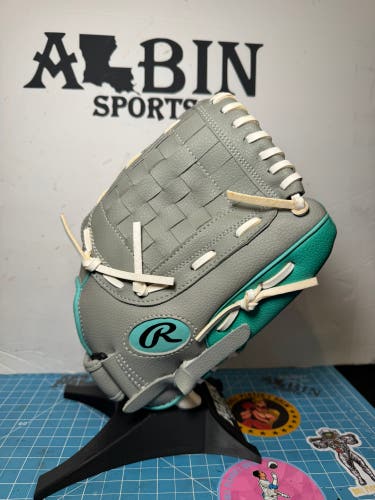 Rawlings RH Softball Glove 11" (New)