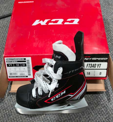 CCM JetSpeed FT340 Hockey Skates Regular Width 10 (New)