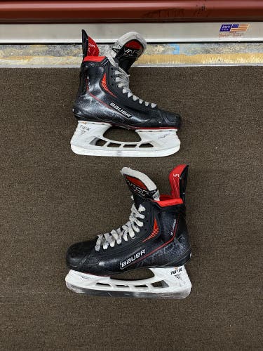 BAUER 3XPRO HOCKEY SKATES 7.5 FIT 3