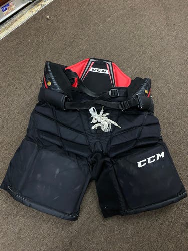 INT MEDIUM CCM 1.9 GOALIE PANTS