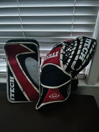 Itech 9.8 Prodigy Pro mitts, senior sized in great condition