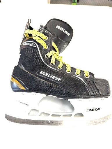 Used Bauer SUPREME ONE20 Junior Hockey Skate Junior 03 11860-C000300626