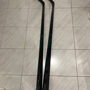 2 Pack New Senior CCM Vizion Left Handed Hockey Stick P28 70 Flex (New)