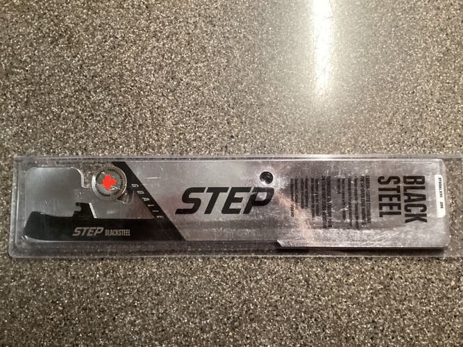 Step Steel Black Steel STGoal XSG 266 mm