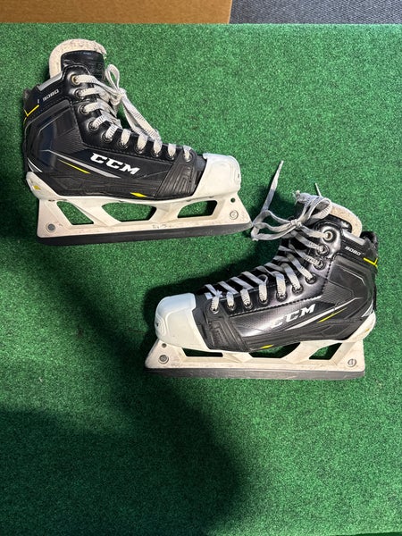 Senior CCM Tacks 9080 Hockey Goalie Skates (Regular) Size 7.5 (Used)