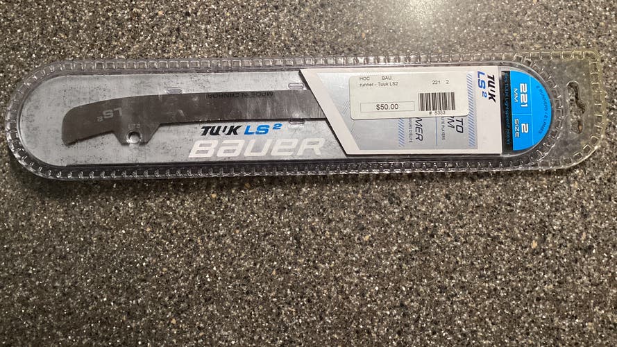 Bauer LS2 (New) Runner Size 221 (2)