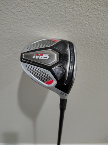 TaylorMade M6 #3 Fairway Wood with Regular Flex Shaft