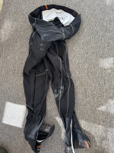 Black Size 44 Adult Unisex Pants (Used)