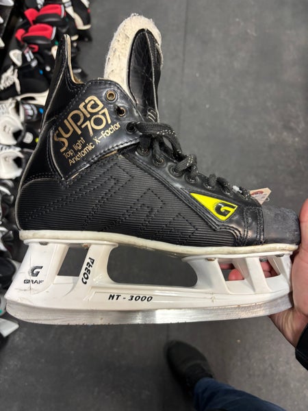 Graf Supra 707 Hockey Skates Wide Width 9.5 (Used)