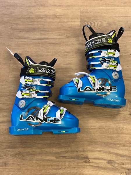 Mondo 22 & 22.5 Lange RS 120 SC Ski Boots (Used)