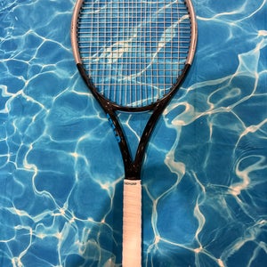 Wilson Ultra 100UL V3 Tennis Racquet (Used)