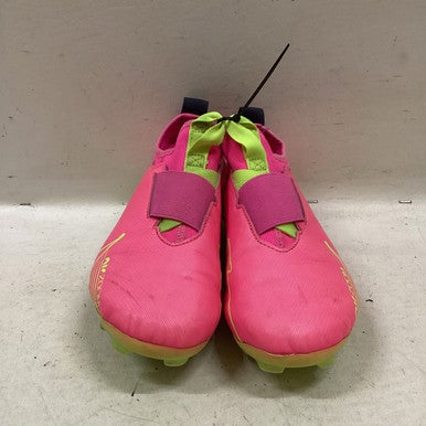 Used Nike Soccer Cleats Pink Junior 02 11725-S000492516