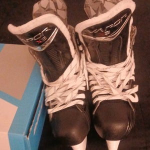 Bauer Vapor 3X Hockey Skates Regular Width 8 (Used)