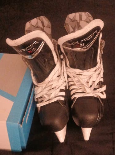 Bauer Vapor 3X Hockey Skates Regular Width 8 (Used)