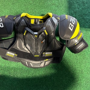 Bauer Supreme Mach Shoulder Pads (Used) | Junior Medium