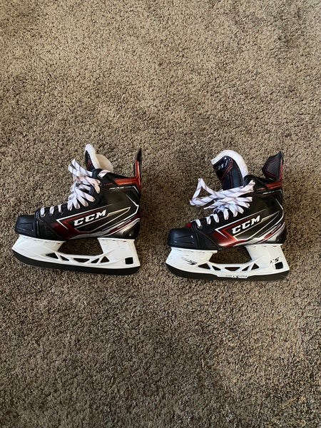 CCM Jetspeed Extra Pro Plus Sr 7.5D Hockey Skate