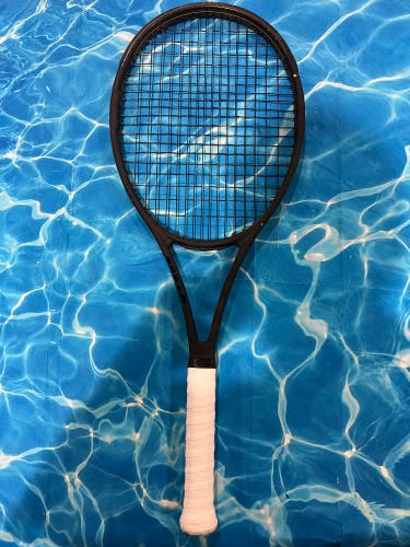 Wilson Pro Staff 97L V13 Tennis Racquet (Used)