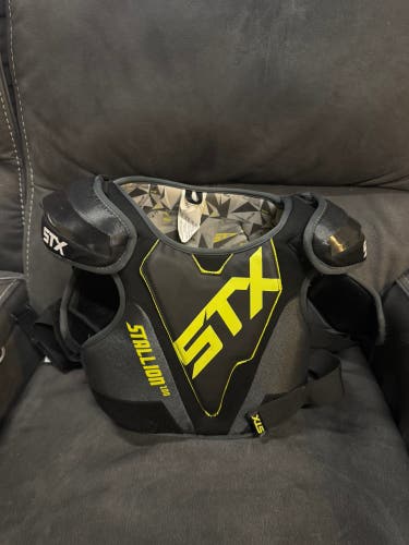 Used Large STX Stallion 100 Shoulder Pads