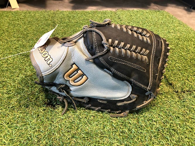 Wilson A2000 RH Catcher's Baseball Glove 34" (Used)