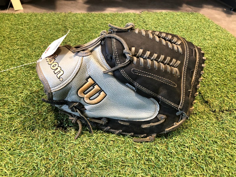 Wilson A2000 RH Catcher's Baseball Glove 34" (Used)