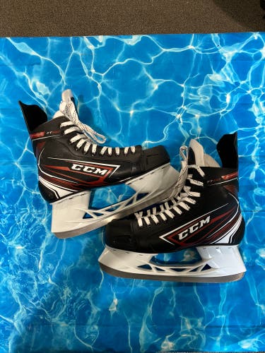 Senior CCM JetSpeed FT440 Hockey Skates 9 (Used)