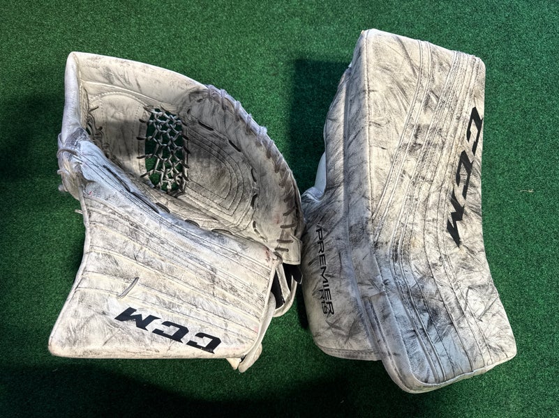 White Intermediate CCM Premier R1.9 Goalie Glove & Blocker Set Regular (Used)