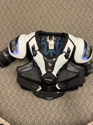 XL Senior Bauer Vapor Flylite Shoulder Pads (New)