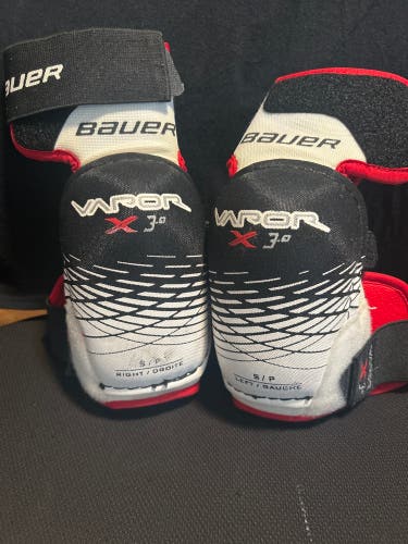 Junior Small Bauer Vapor 3x Elbow Pads (Used)