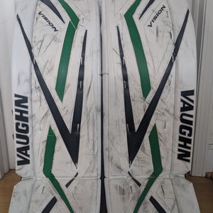 36" Vaughn Vision 9400 Goalie Leg Pads (Used)