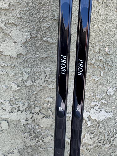 (2) Senior PRO Red Line Right Handed Hockey Stick 85 Flex/95 flex (Used)
