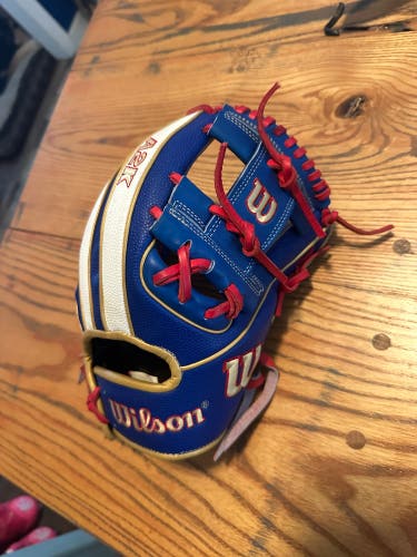 Mookie Betts INFIELD player model 11.5 Wilson A2K lightly used