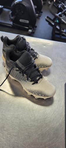 Used Under Armour 4 BB/SB Cleats None Junior 04 11497-S000153581