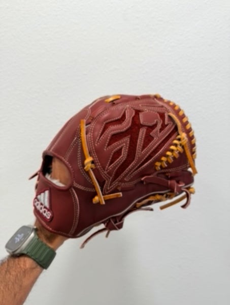12" Adidas RH Pitcher's Baseball Glove from Japan