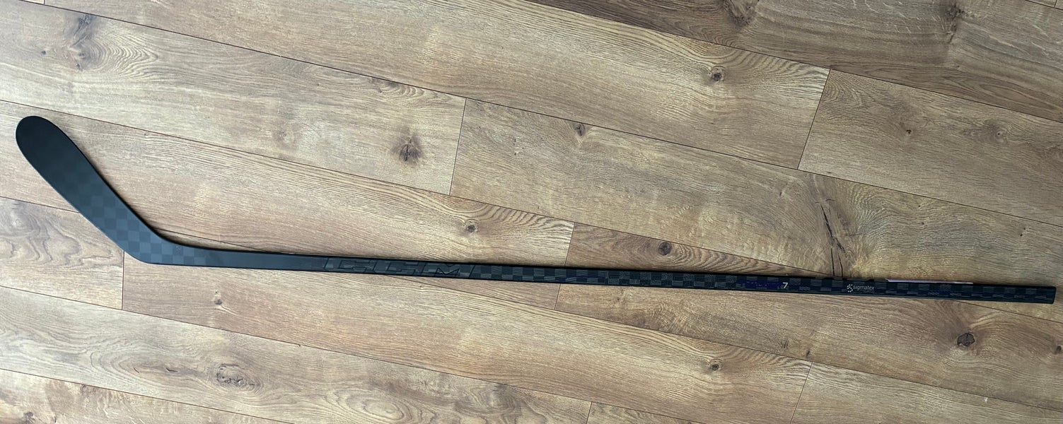 CCM RibCor Trigger 7 Right Handed Hockey Stick P28 85 Flex (New)