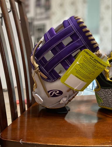 RH Rawlings Outfield Liberty Advanced Softball Glove 12.75" (New)