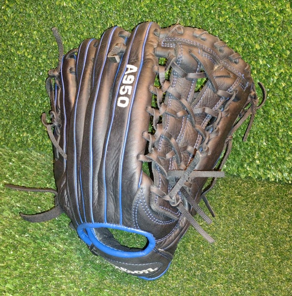 2024 Wilson RH Outfield A950 Baseball Glove 14" (Used)