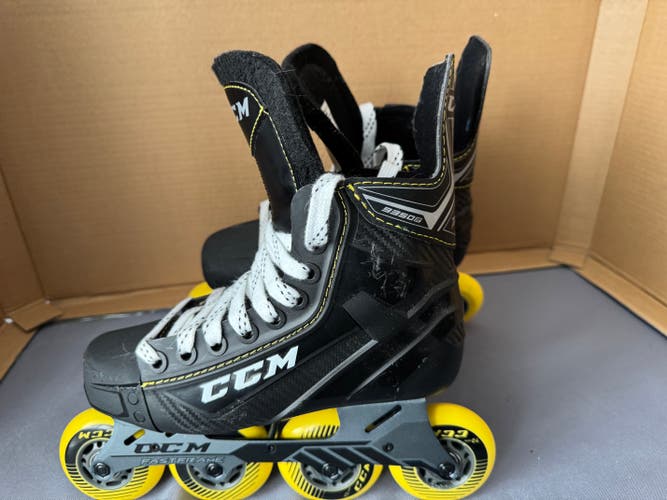 CCM Inline Skates Regular Width Size 3 (used)