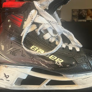 2023 Bauer Vapor X5 Pro Hockey Skates Narrow Width Pro Stock 7.5 (Used)